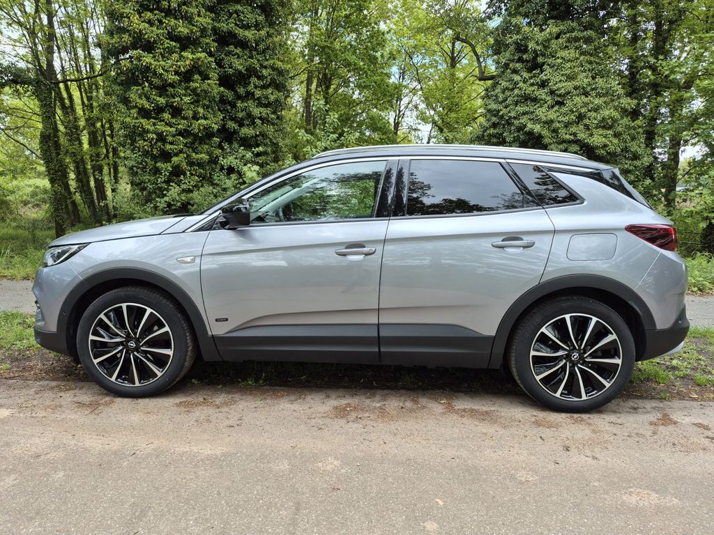 Image of Opel Grandland (X)