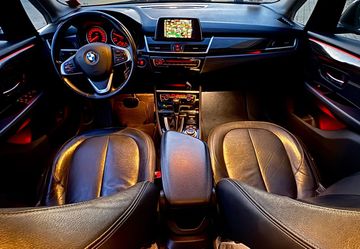 BMW 216 Active Tourer - 11