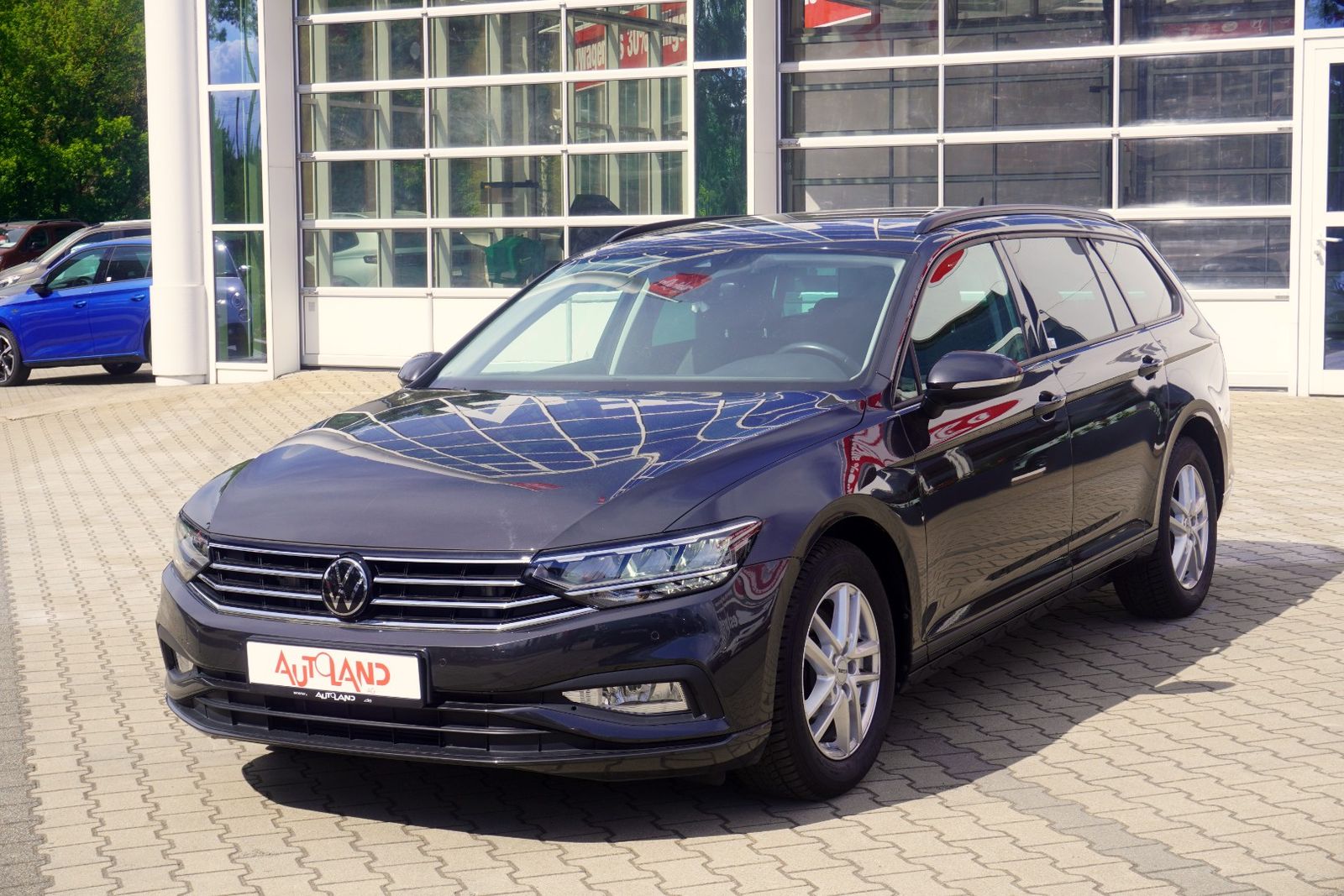 Volkswagen Passat Variant 1.5 TSI ACC LED Navi Sitzheizung imagem 2