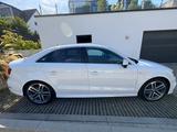 Audi A3 40 TFSI S tronic quattro S-Line Limousine - Audi A3 Gebrauchtwagen in Essen