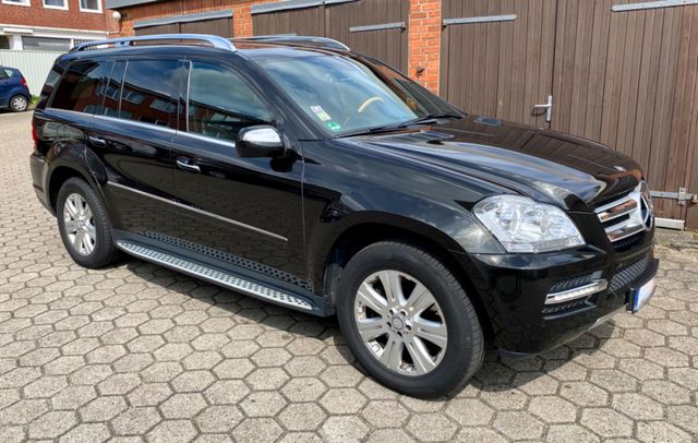 Mercedes-Benz GL420/CDi 4MAT/NAVI/LEDER/Sitzbe/PANO/Mem/XEN/Wi