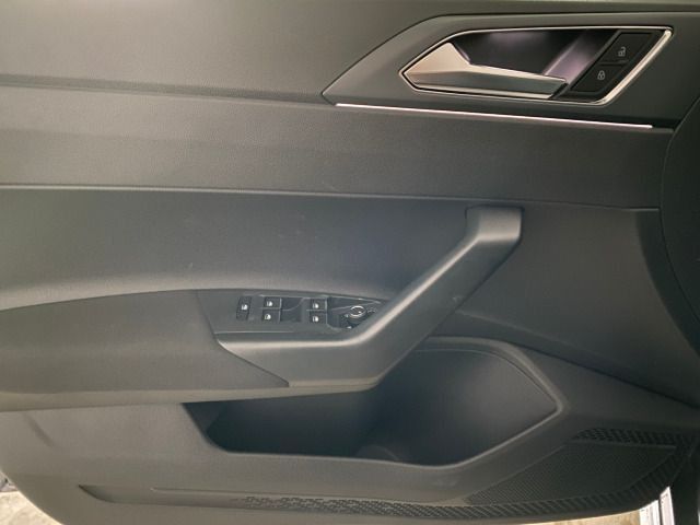 Polo R-Line 1.0 TSI KAMERA+ACC+SHZ