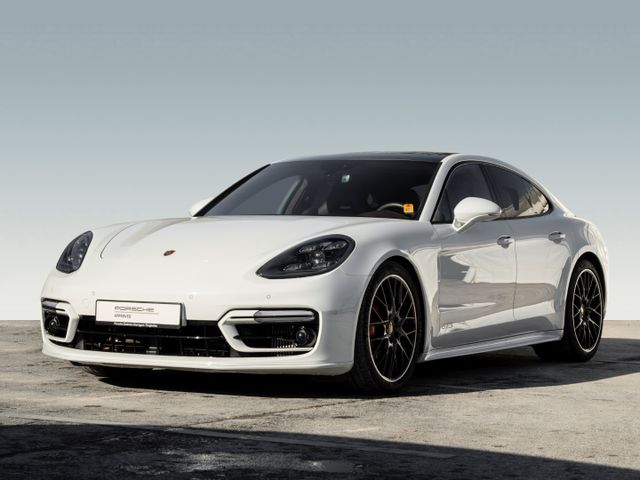 Porsche Panamera GTS InnoDrive BOSE Hinterachslenkung