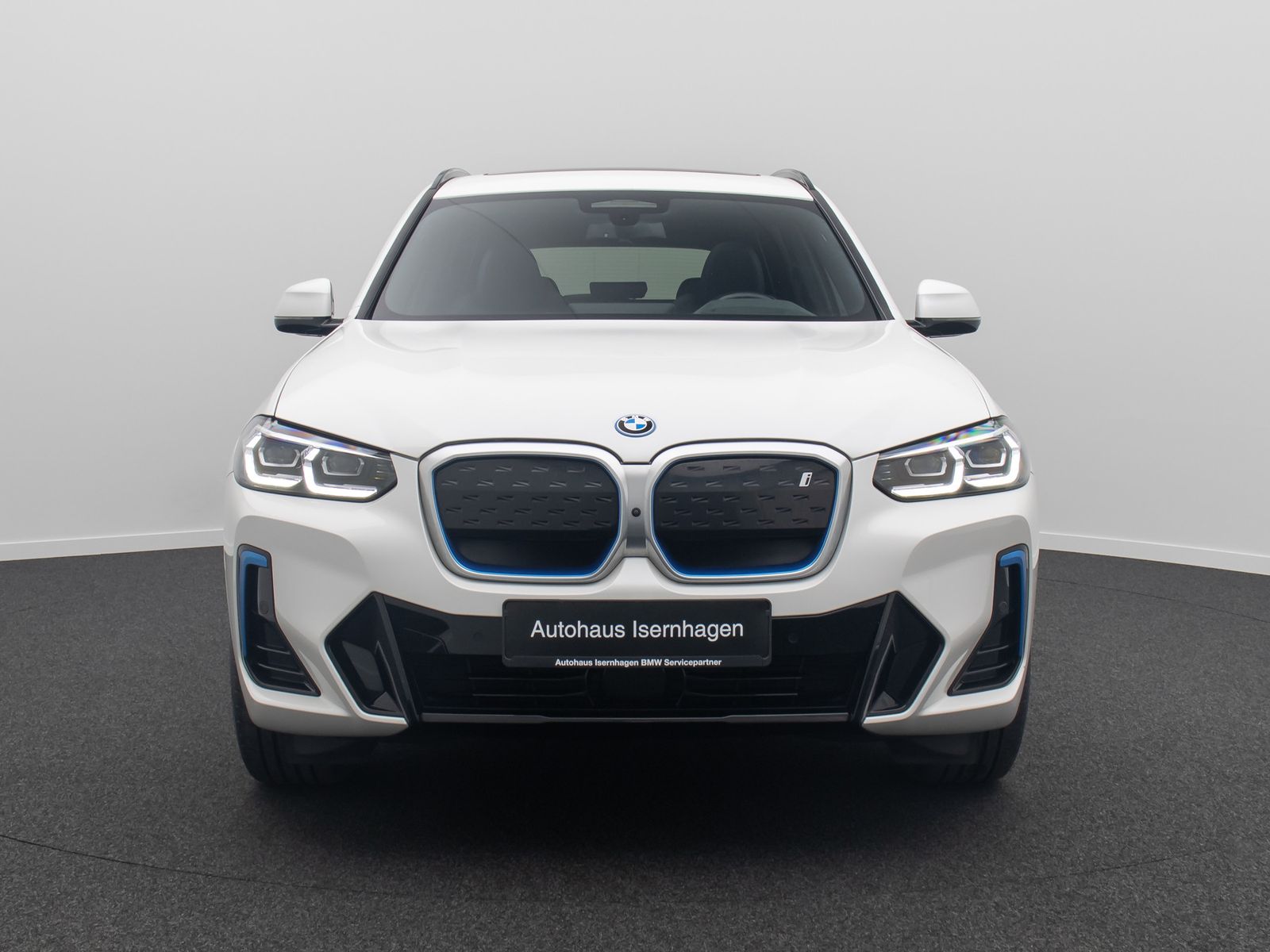 Fahrzeugabbildung BMW iX3 Impressive 360° HUD DAB H/K HUD AHK Panorama