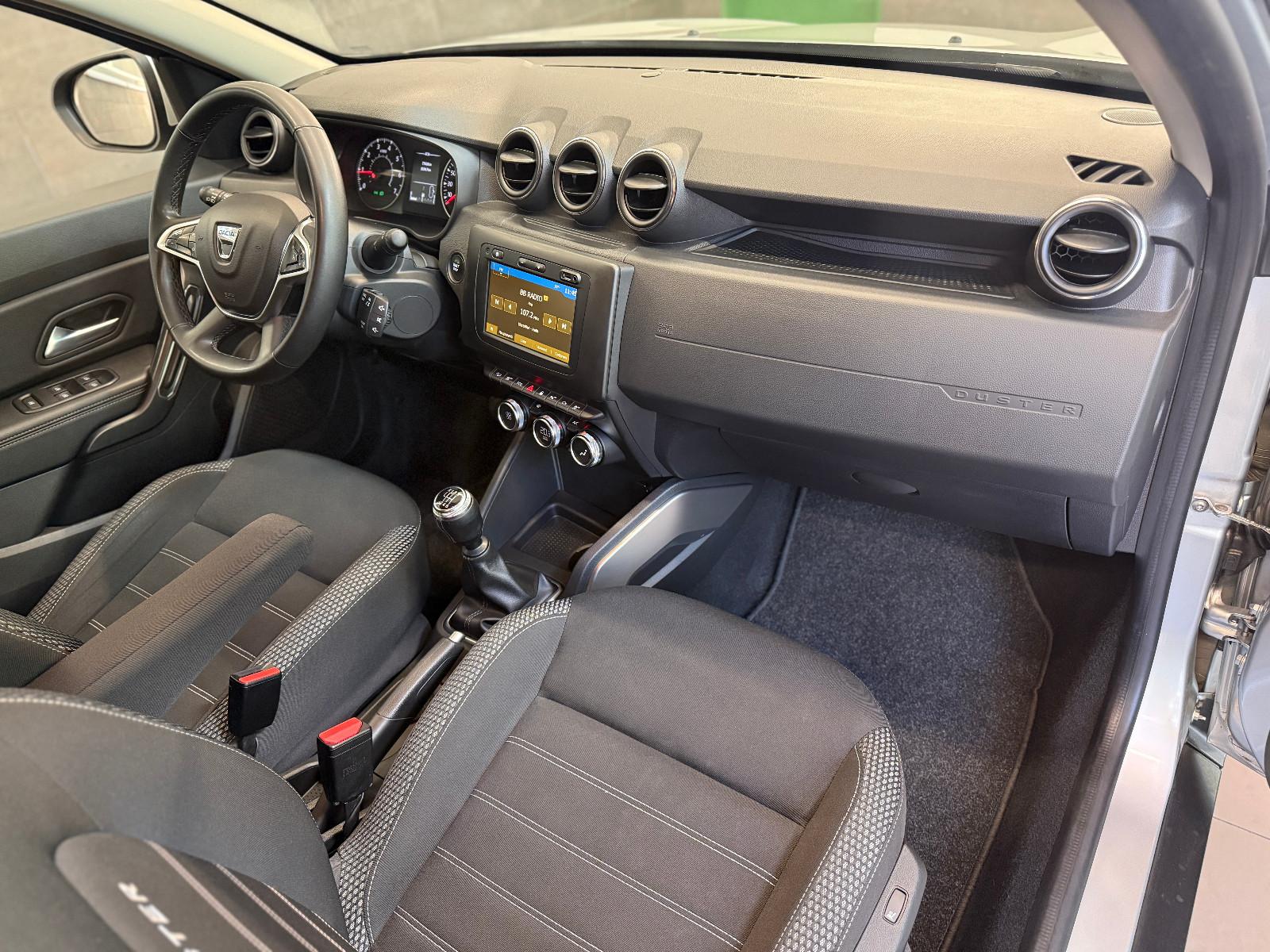 Dacia Duster II 4x4 Adventure 5 J. Garantie NAVI SHZ