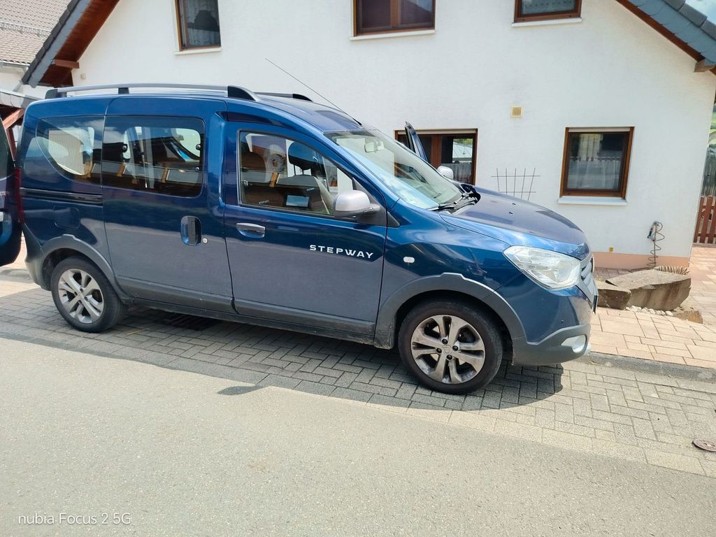 Image of Dacia Dokker
