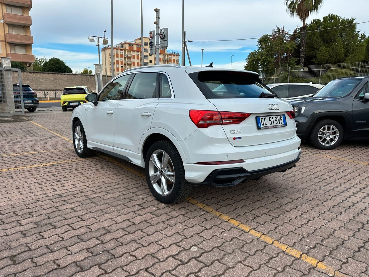 Audi Q3 35 TDI S tronic line edition imagem 3