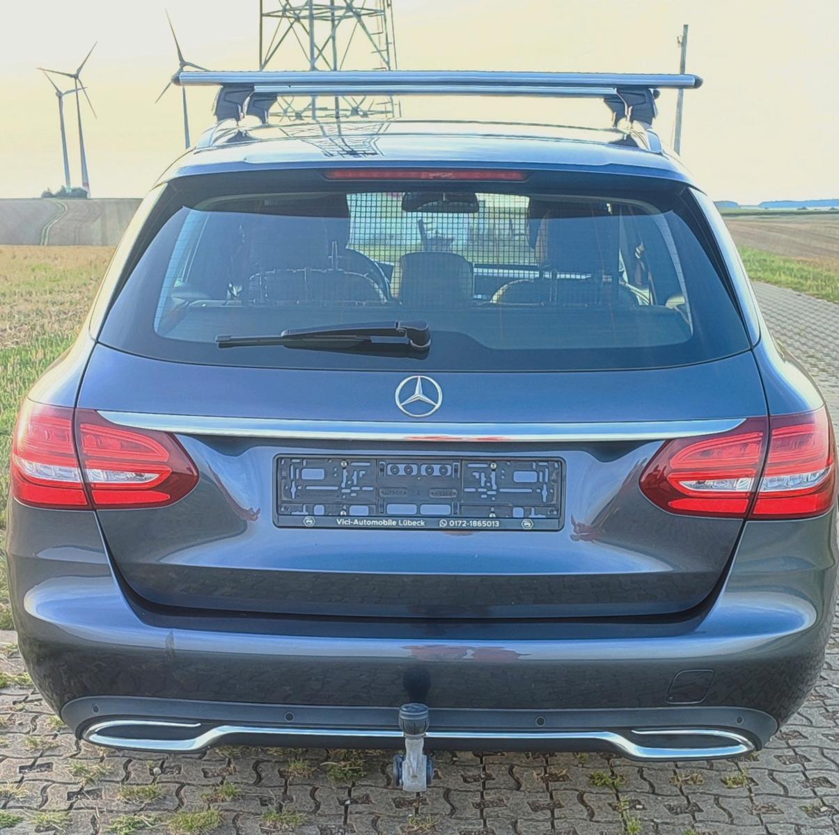 Mercedes-Benz C 180 T Avantgarde 