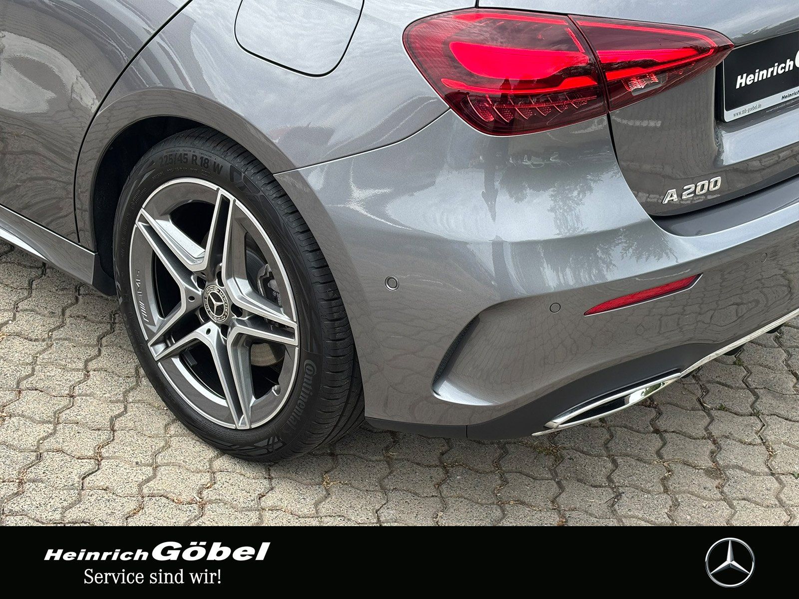 Fahrzeugabbildung Mercedes-Benz A 200 AMG*TOTWINKEL*KAMERA*DISTRONIC*AMBIENTEBEL