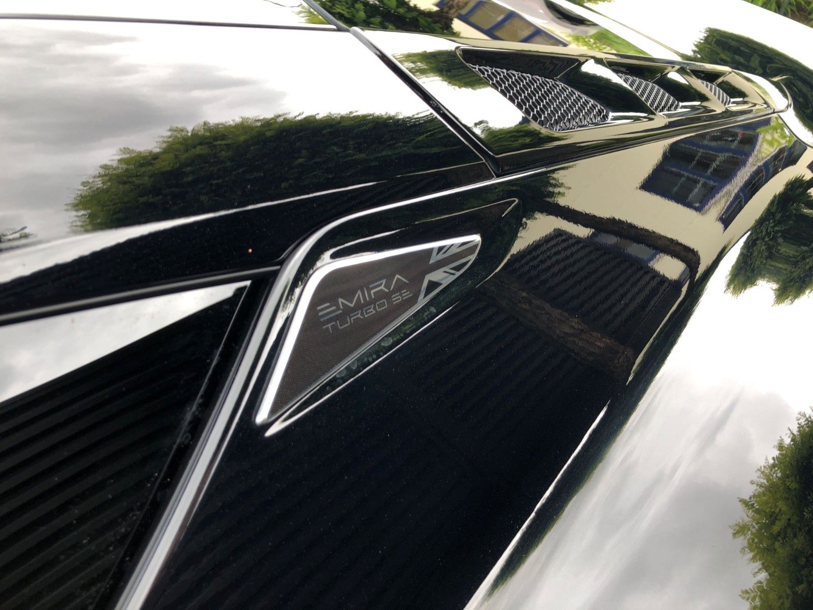 Fahrzeugabbildung Lotus Emira i4 Turbo SE ACC Lotus Wuppertal