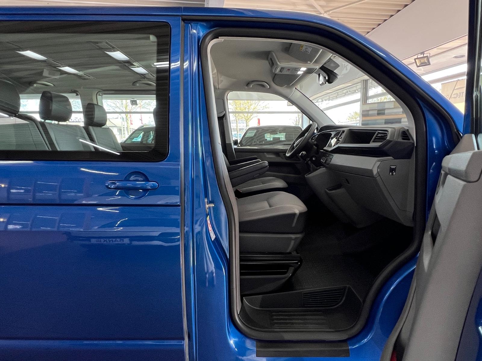 Volkswagen T6.1 2.0 TDI Caravelle Comfortline SH+AHK+LS+8S