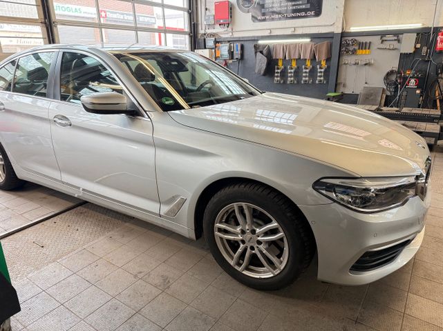 BMW 530i LED*360*ALU*1.Hand*8 Fach