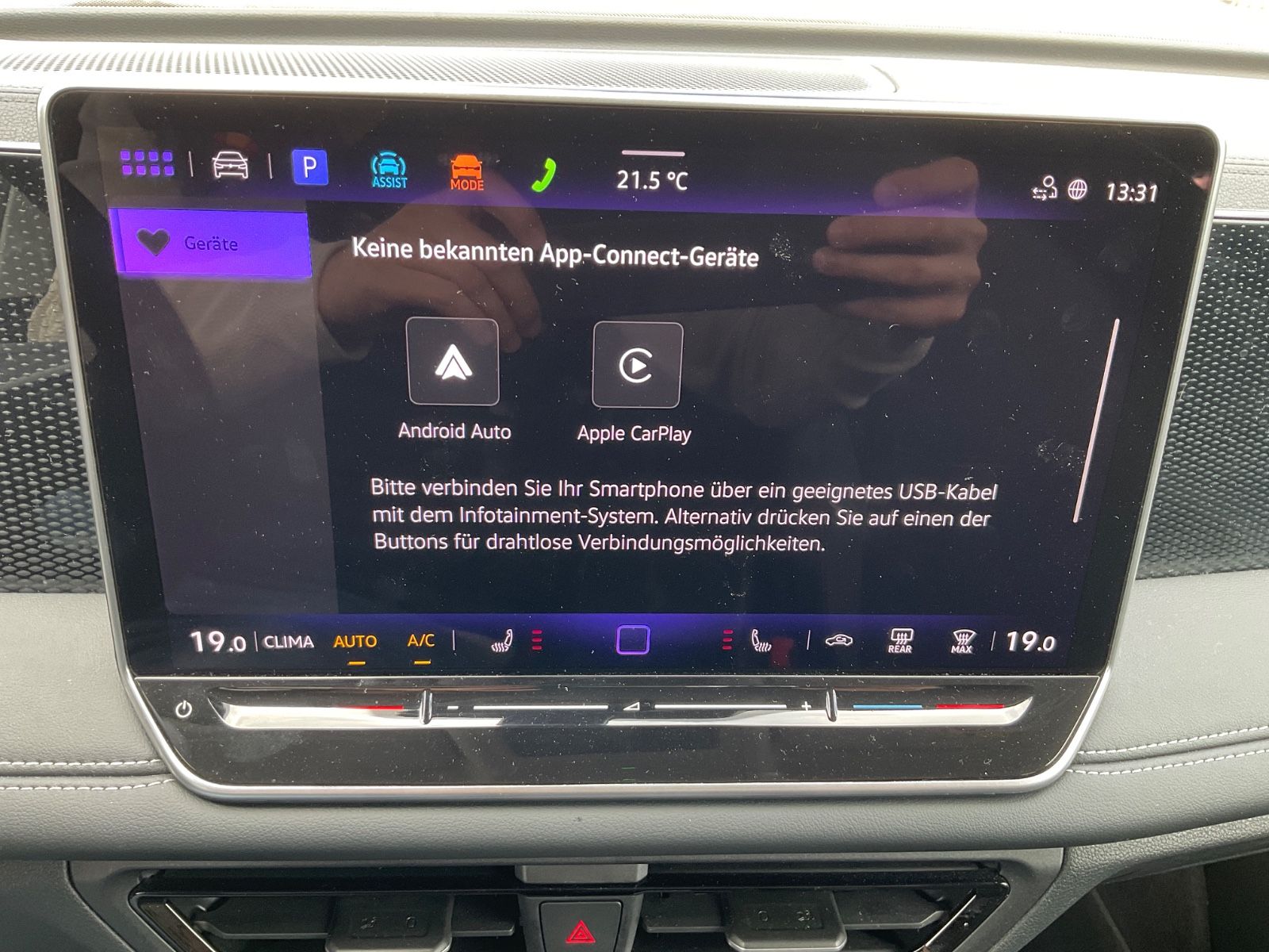 Fahrzeugabbildung Volkswagen Tiguan 2.0 TDI DSG ENERGY,AHK,Navi,IQLight,