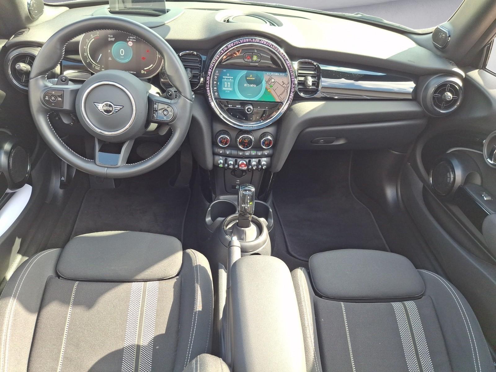 MINI Cooper S Cabrio Classic Trim Steptronic Kamera S