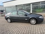 Renault Laguna Avantage 2.0 16V Automatik mit neu Tüv - Renault Laguna: Limousine