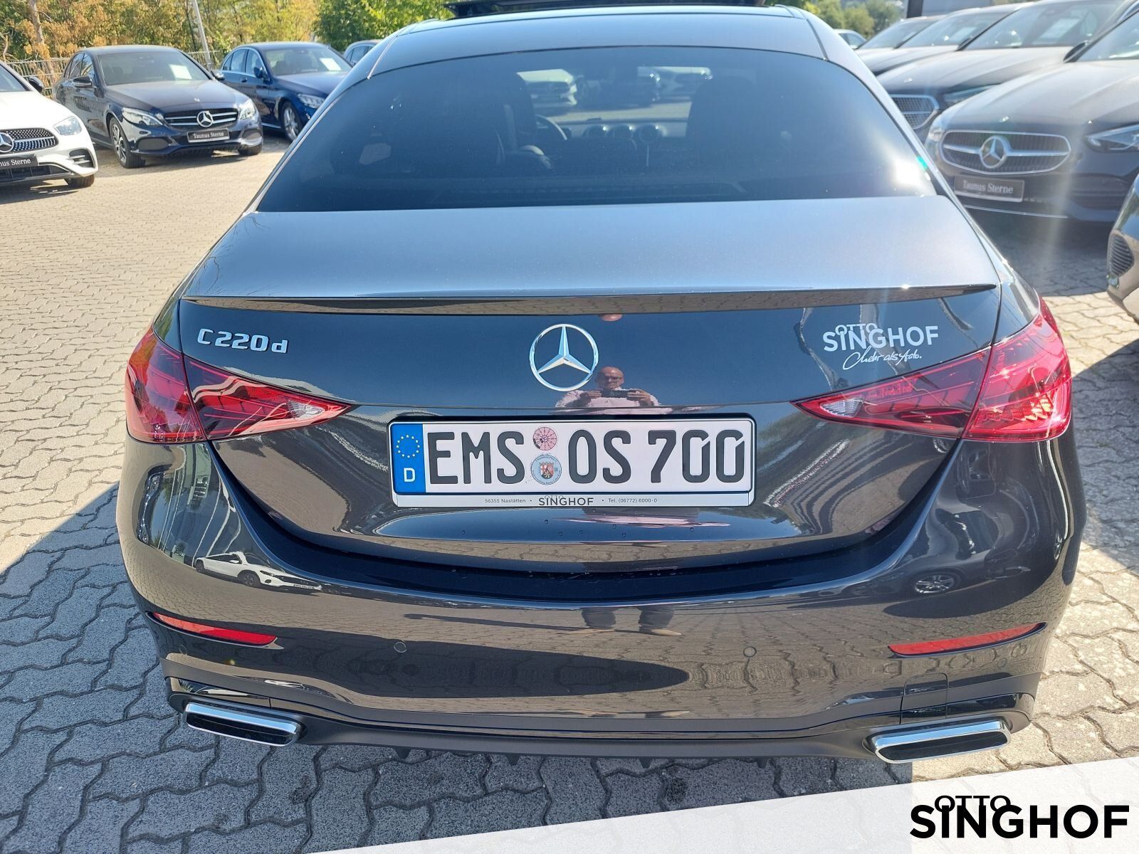 Fahrzeugabbildung Mercedes-Benz C 220 d AMG Pano+AHK+Night+Digital+360°+Distron+