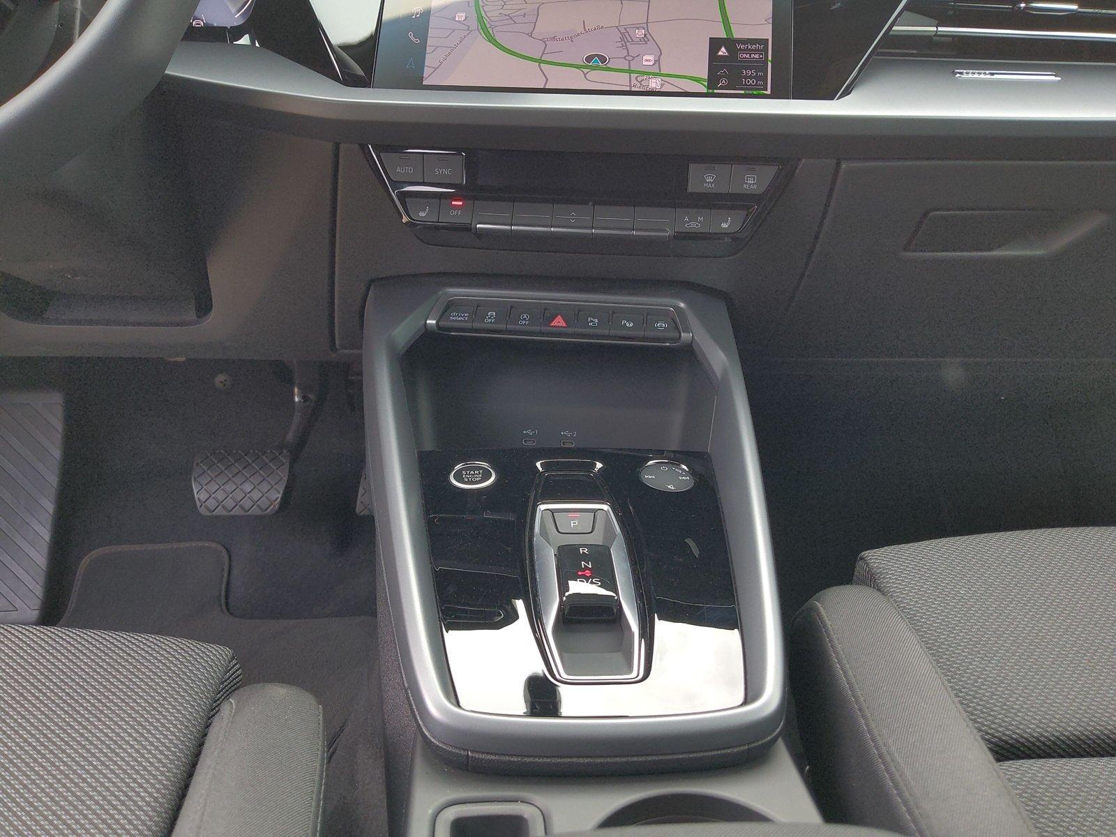 Audi A3 Sportback S line 35 TFSI S tronic HUD Sonos R, миниатюра 15