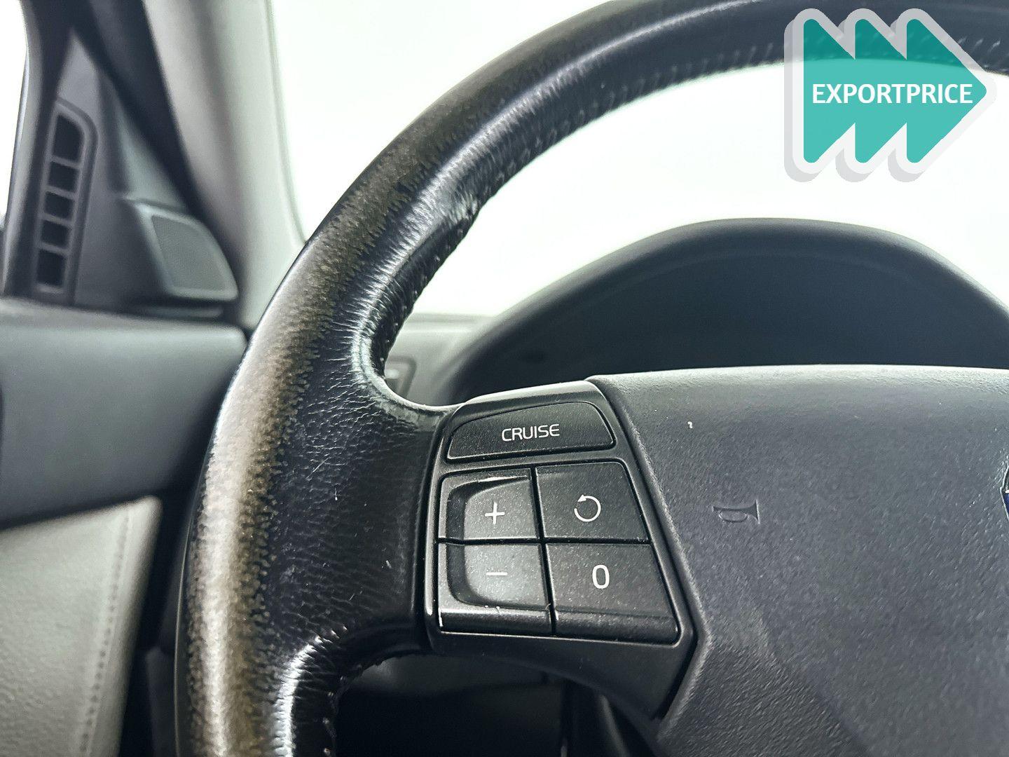 Volvo V50 2004 — photo 14