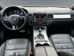 Fahrzeugabbildung Volkswagen Touareg V6 TDI BMT Leder Navi Pano AHK Sitzh