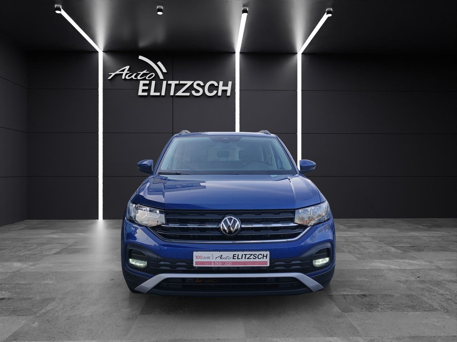 Fahrzeugabbildung Volkswagen T-Cross TSI Life Klima PDC LM