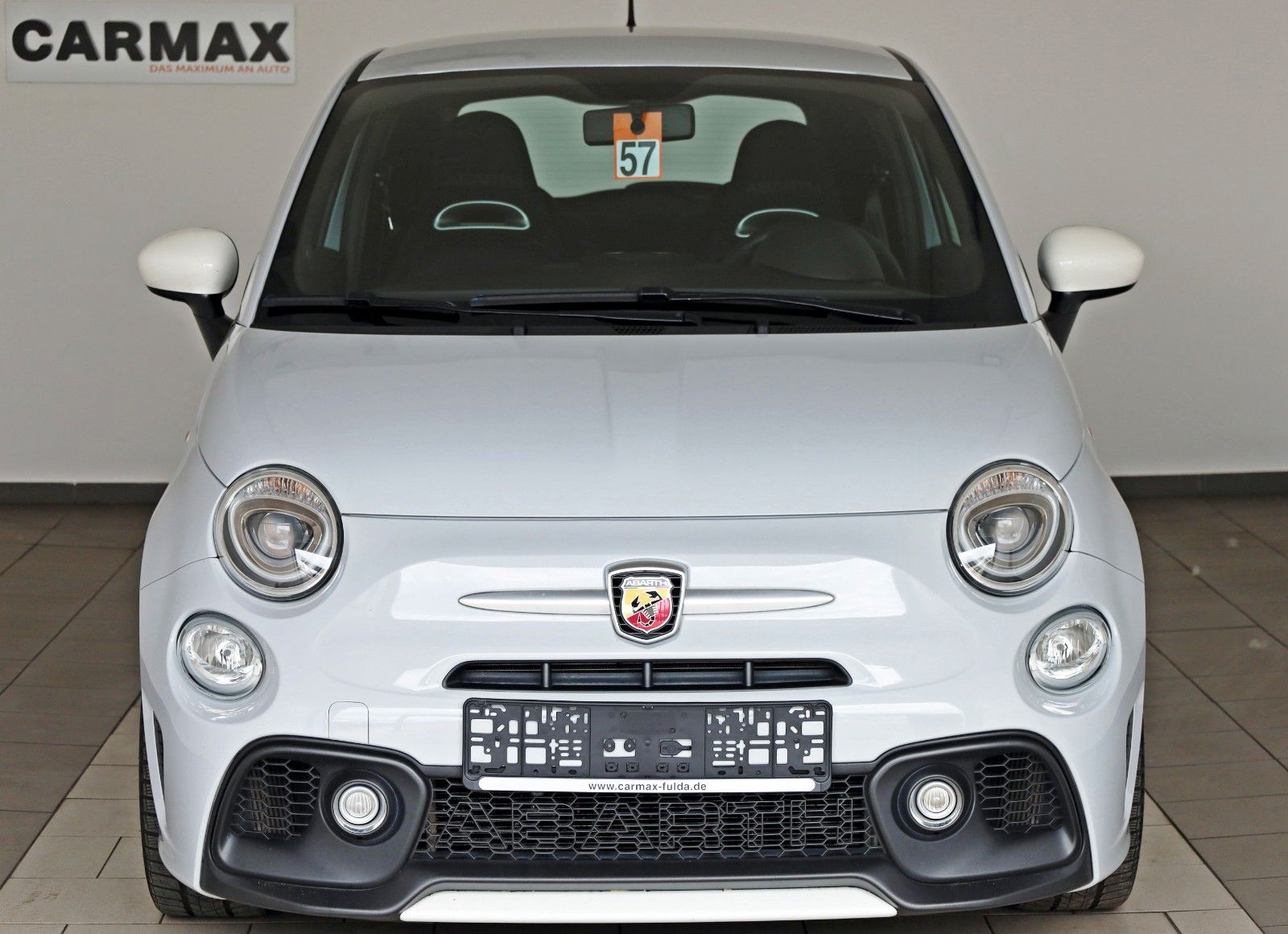 Fahrzeugabbildung Abarth 500 595 Kit ESTETICO ,Navi, MirrorLink, LM19"+WR