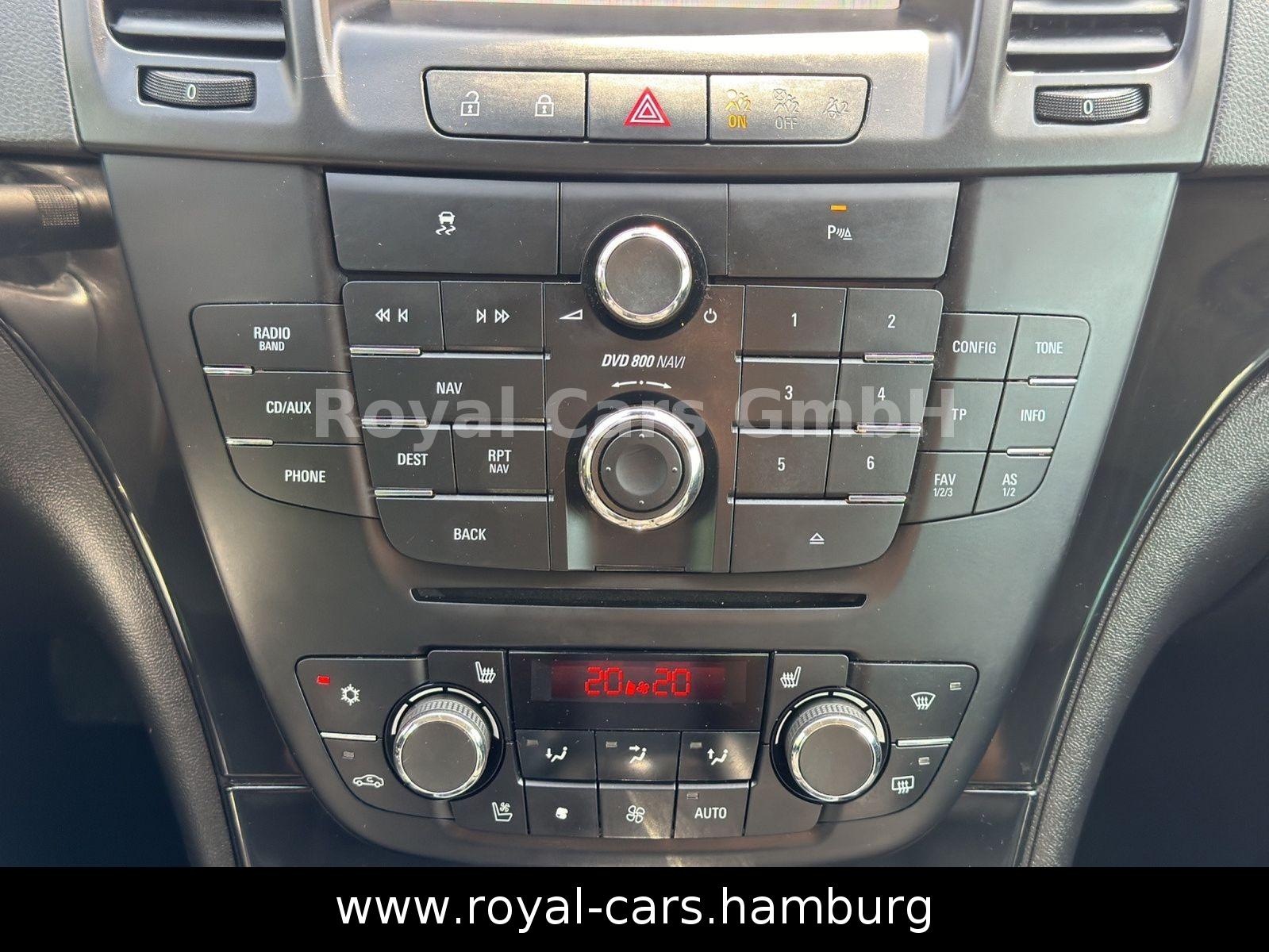 Opel Insignia 2009 — photo 17