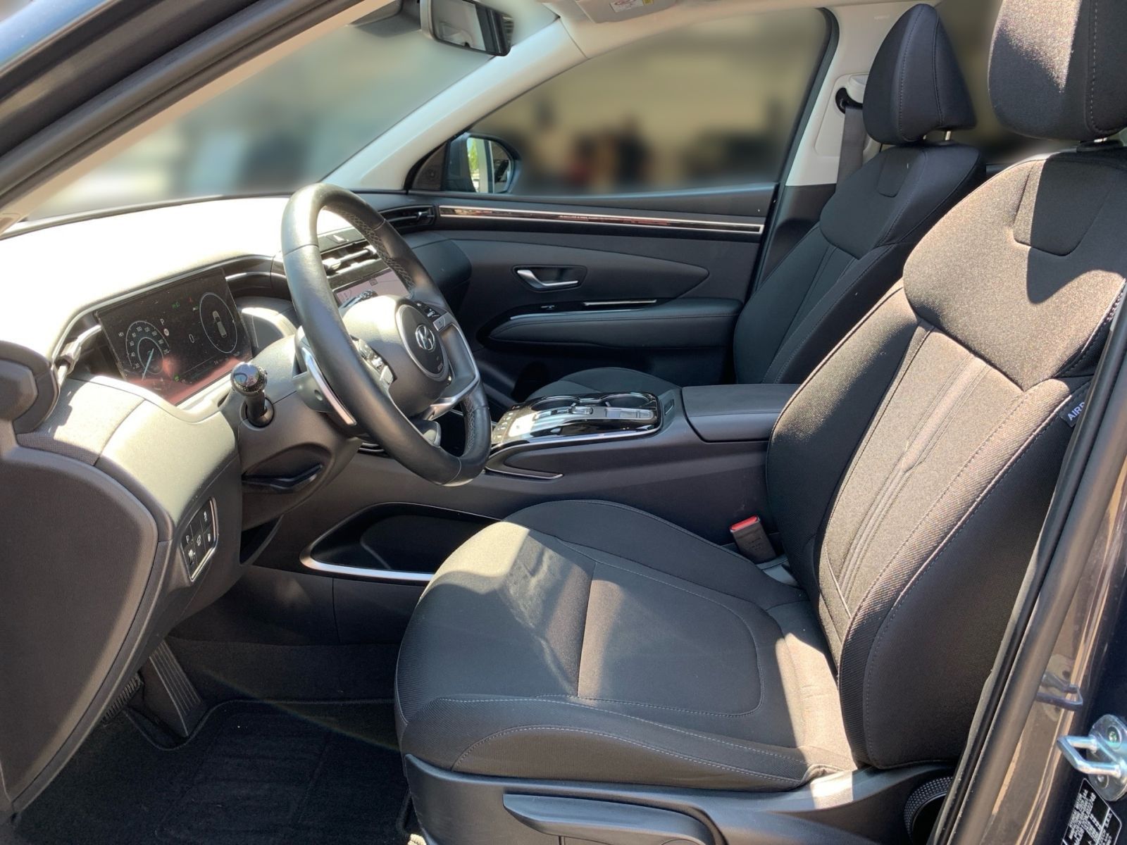 Fahrzeugabbildung Hyundai TUCSON 1.6 T-GDI Trend Plug-In Hybrid 4WD AHk