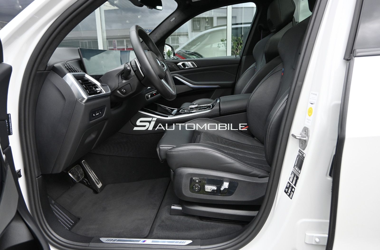 Fahrzeugabbildung BMW X5 xDr.30d M-Sport Pro °UVP 127.740€°EXKL.-PAKET