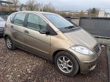 Mercedes-Benz A 150/Scheckheft/Klima/Tüv/ANLASSER DEFEKT - : bis 1.500 €, TÜV