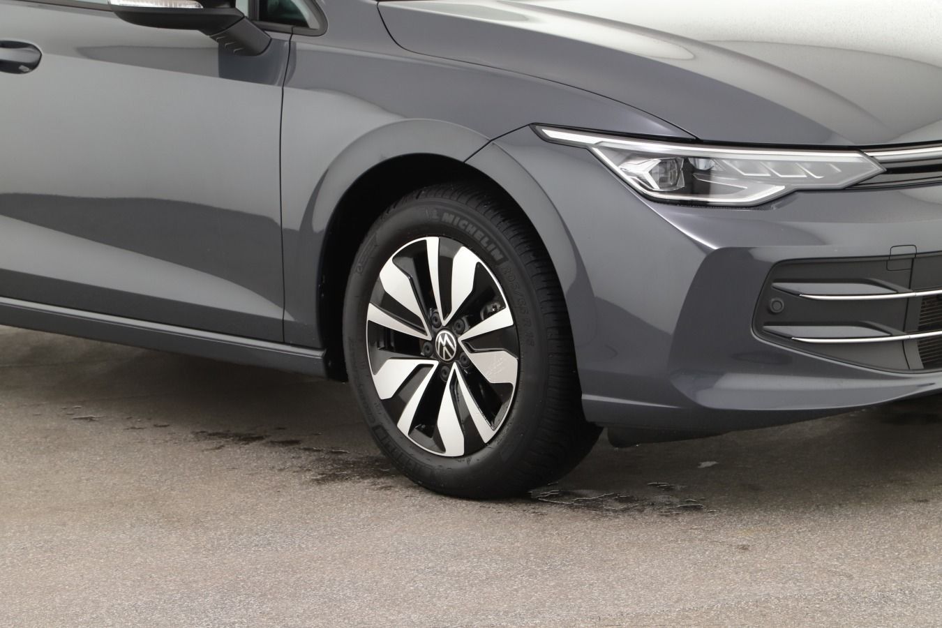 Volkswagen Golf - Bild 3