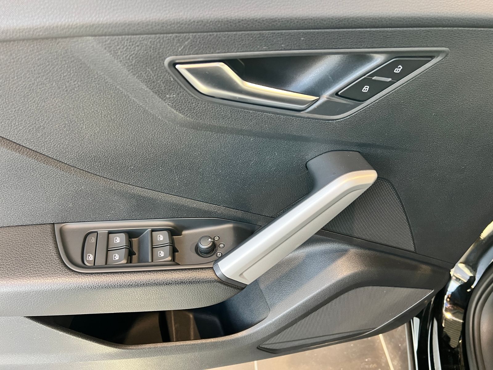 Fahrzeugabbildung Audi Q2 1.4 TFSI S tronic KLIMA NAVI ALU