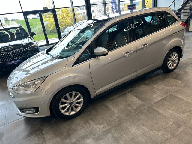 Ford Grand C-MAX Titanium *Pano*Navi*7Sitzer*