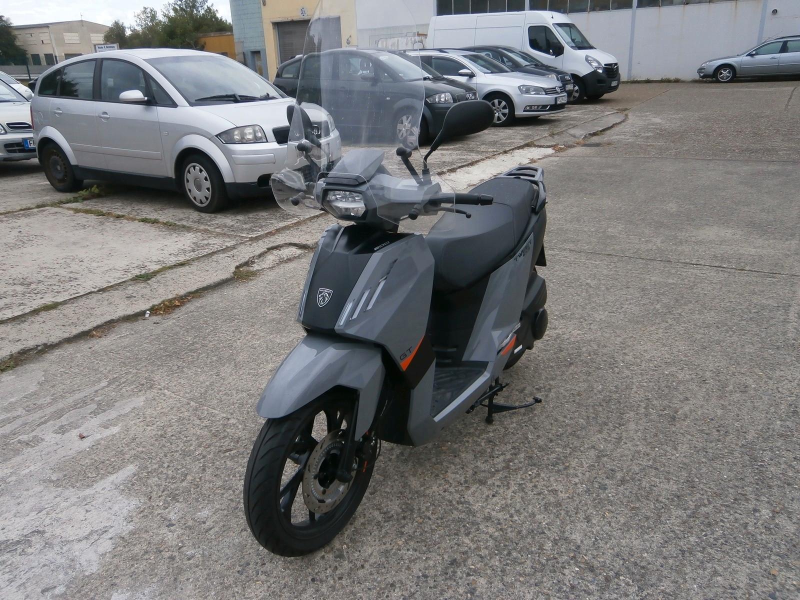 Peugeot Tweet 200 wie neu,Scheibe