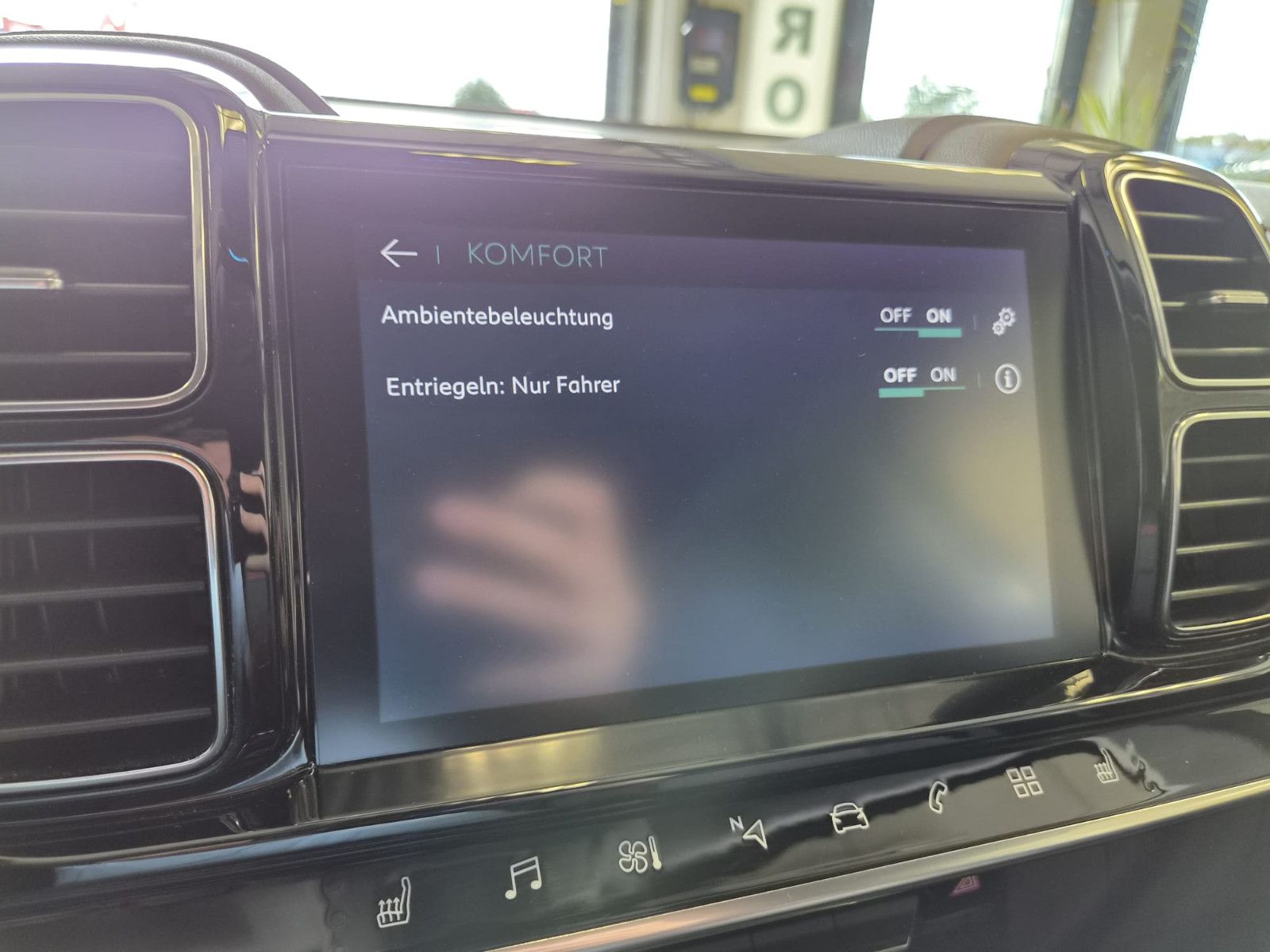 Fahrzeugabbildung Citroën C5 Aircross C-Series Hybrid / KAMERA /SCHECKHEFT