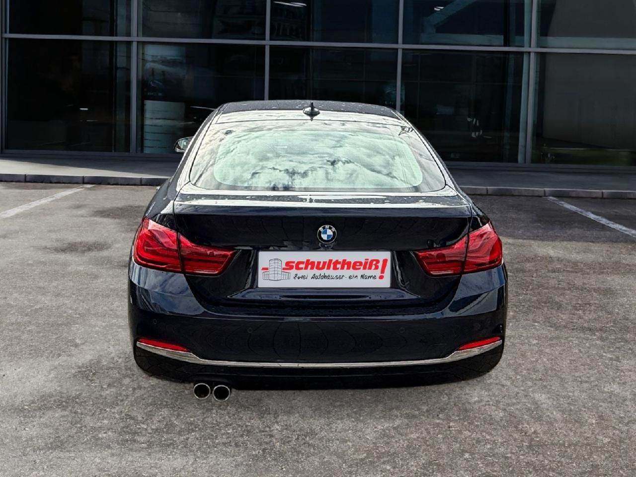 Fahrzeugabbildung BMW 4 Gran Coupe 435 d xDrive Luxury Line