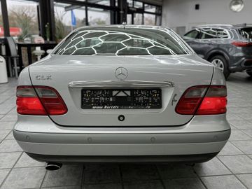 Mercedes CLK 200 - 3