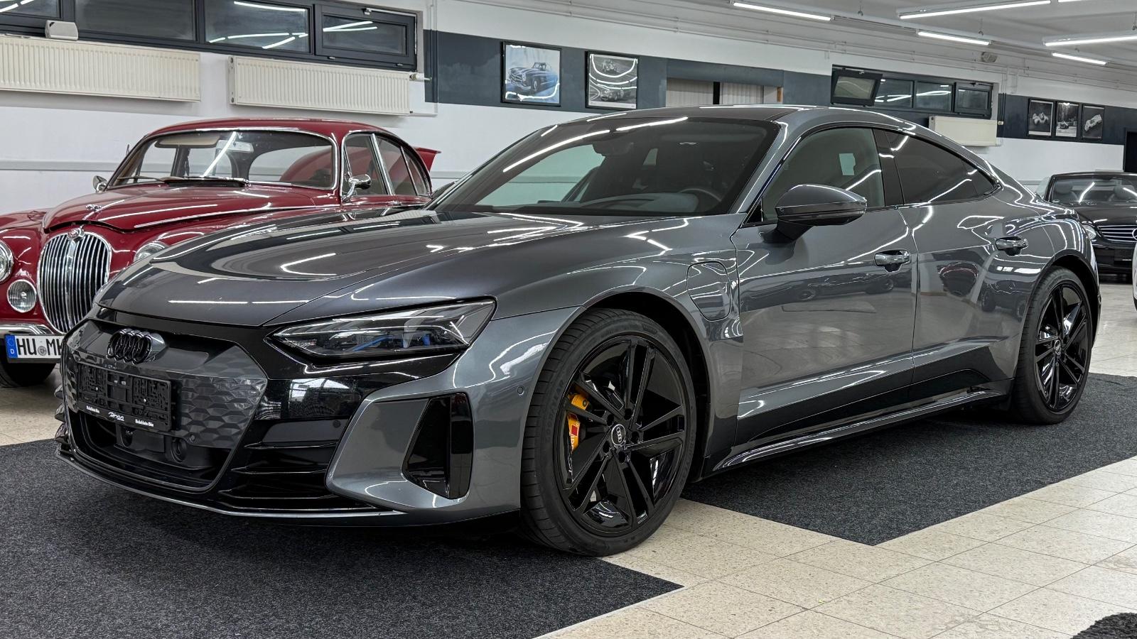 Audi e-tron GT*Laser*Carbon*21 Zoll*Pano*Dynamic+Pak