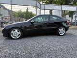 Mercedes-Benz C 350 C Sportcoupe*LEDER*NAVI*AUTOMATIK*2HD*AMG* - Mercedes C-Klasse bis 5.000 Euro
