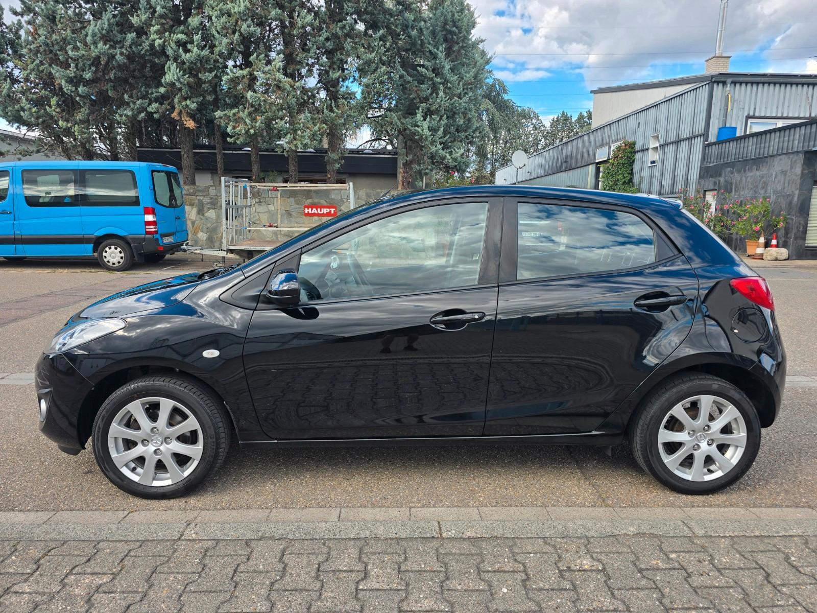 Mazda 2 Lim. 1.3  Active
