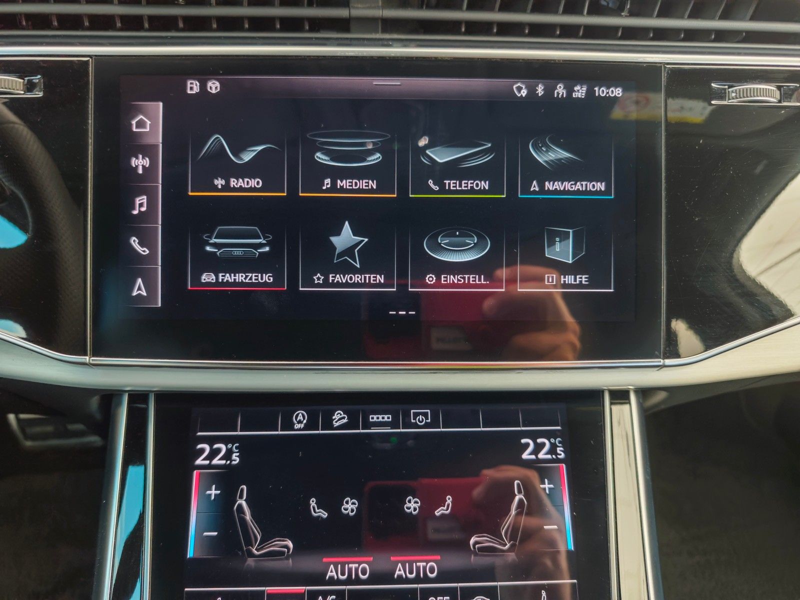 Fahrzeugabbildung Audi Q7 45 TDI quattro S line MATRIX AHK LR ACC NAVI