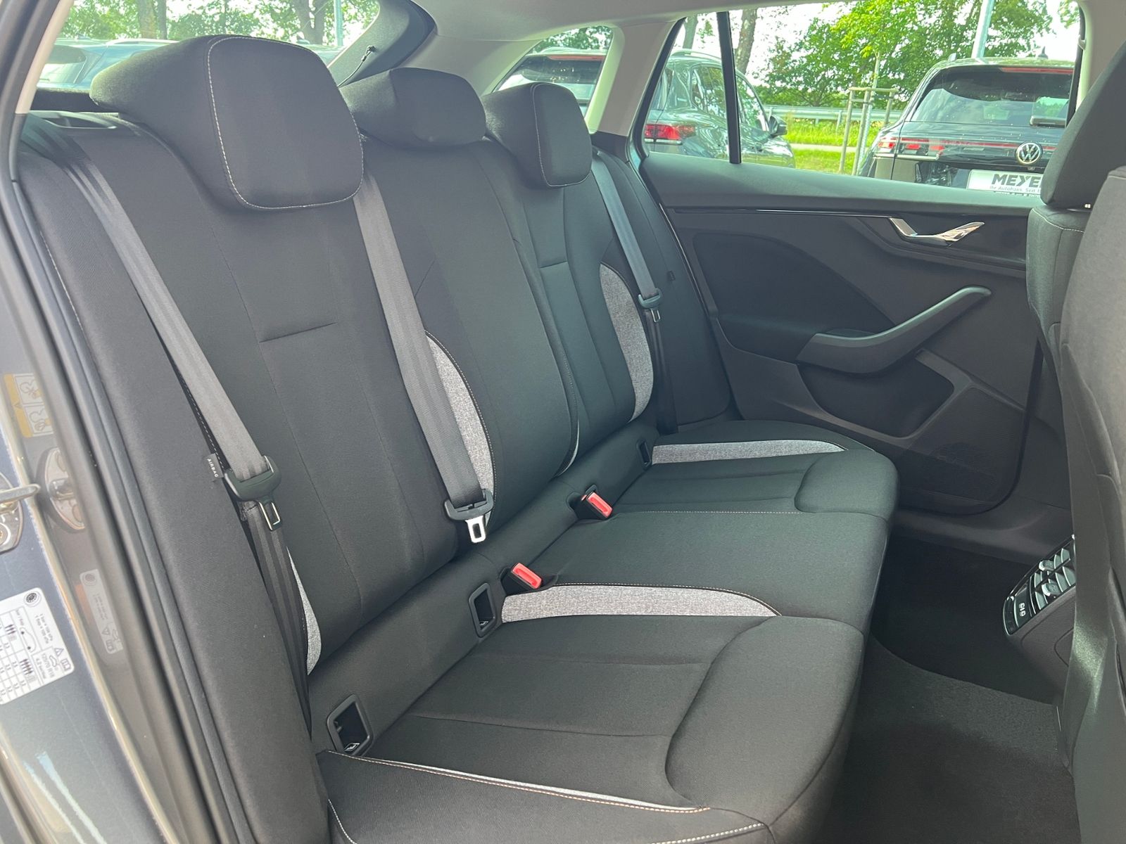 Fahrzeugabbildung SKODA Scala Selection 1.0 TSI DSG *AHK, LED, ACC, Kame