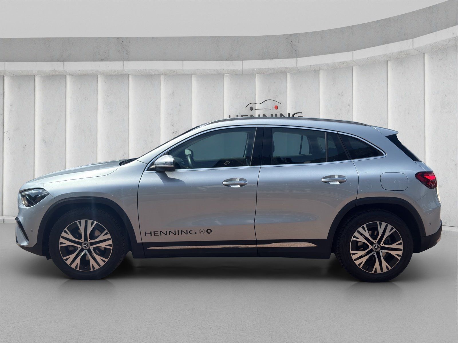 Mercedes-Benz GLA 180 Progressive Kamera Ambiente LED AHK Spur imagem 2