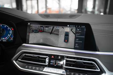 2021 Alpina XB7 照片 6