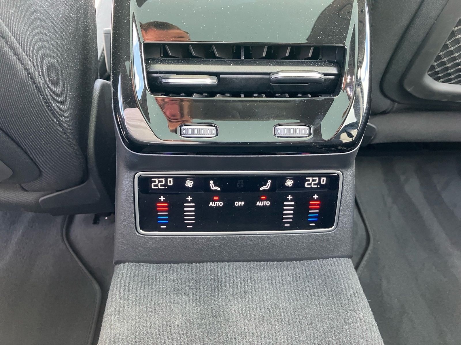 Audi A6 - Bild 15