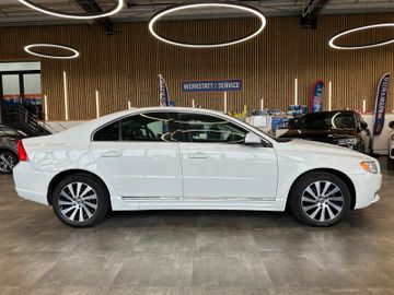 Volvo S80 Lim. D3 Summum *BiXenon*Standh*1.Hand*