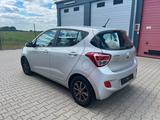 Hyundai i10 FIFA World Cup Edition - Hyundai i10: E10