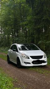 Opel Corsa D Limited Edition - Opel Corsa: Limited