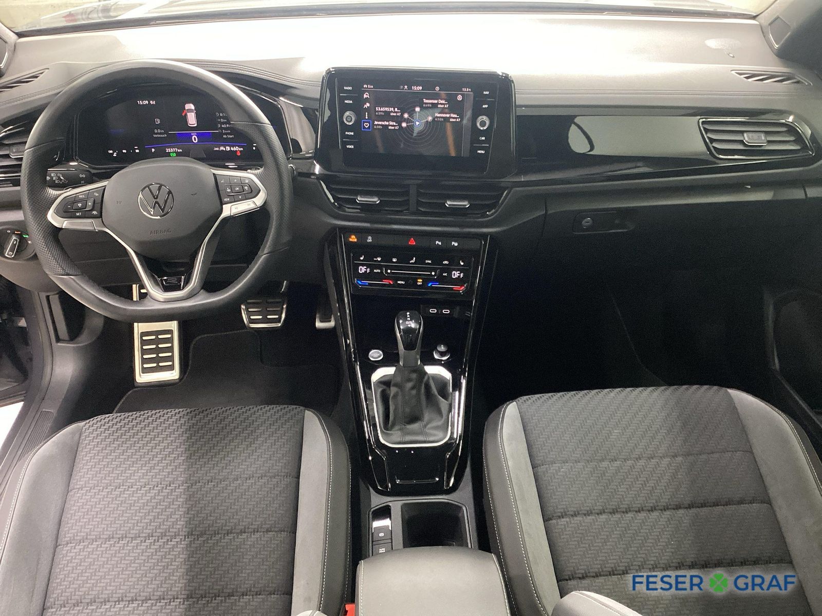 Volkswagen T-Roc - Bild 11