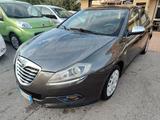 Lancia Delta 1.6 MJT DPF 105 CV Silver - Lancia Delta aus 2012