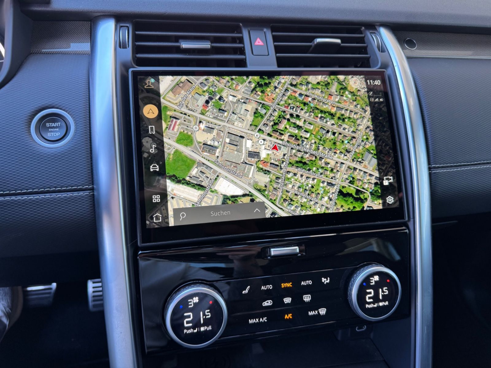 Fahrzeugabbildung Land Rover Discovery  R-Dynamic AWD/7-SITZER/360'°Cam/AHK